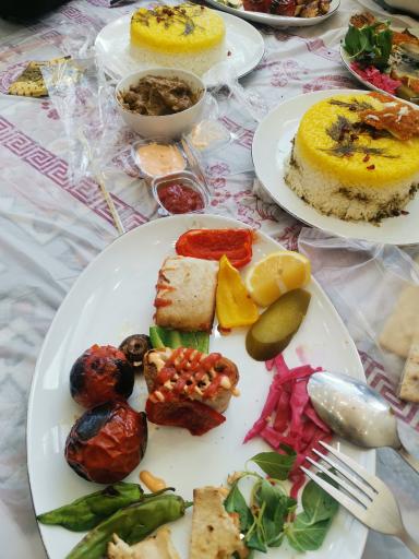 عکس رستوران یاس