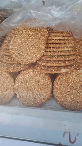 عکس نان و شیرینی تُردینه