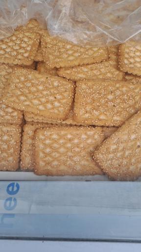 نان و شیرینی تُردینه