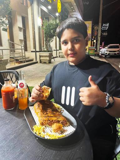 عکس پیتزا سوخاری چیلی