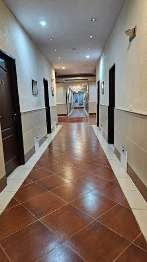 عکس هتل سه ستاره و مجموعه تالارهای البرز