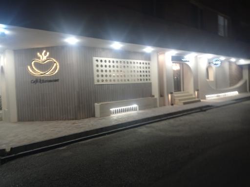 عکس کافه حُب