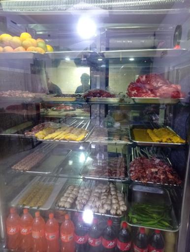 عکس چلو کبابی حاج علی