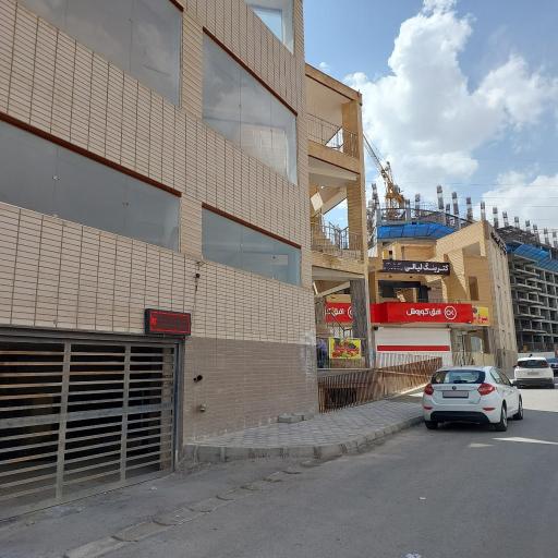 عکس مرکز خرید کشوری 