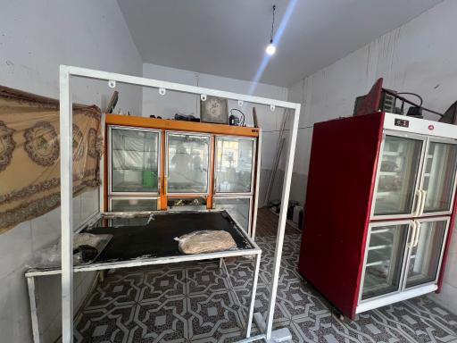 عکس قصابی و لبنیاتی دامداران