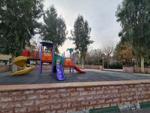 بوستان لادن