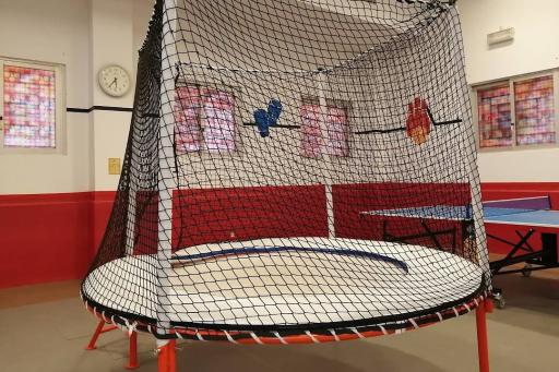 عکس سالن مطالعه و بازیکده جهش