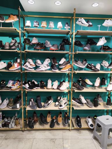 عکس پوشاک خانواده چارسوق