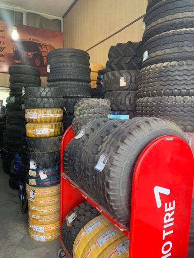 عکس لاستیک فروشی طوس تایر عقیلیان