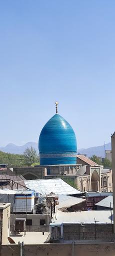 عکس سر قبر آقا