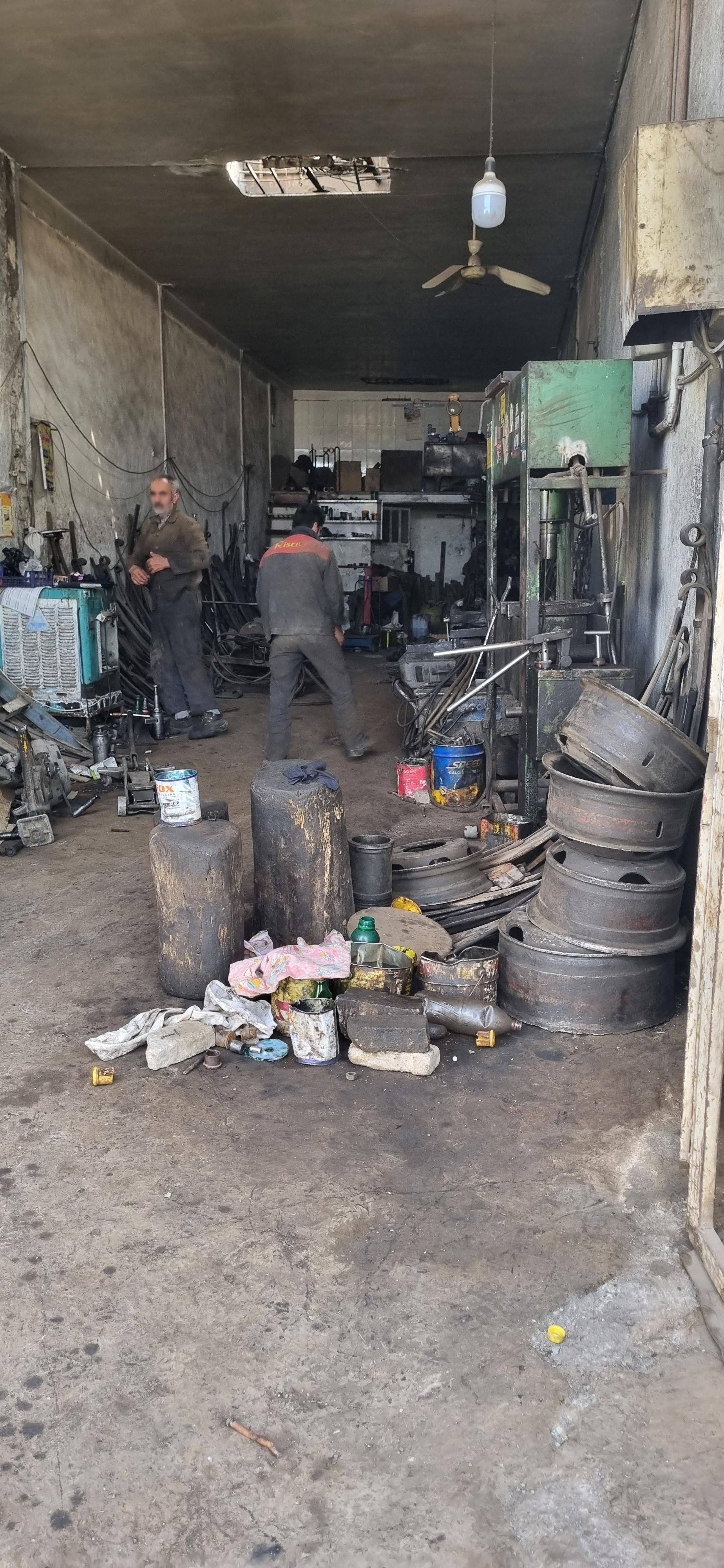 عکس آهنگری صیدآبادی