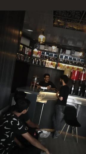 عکس کافه ویولت