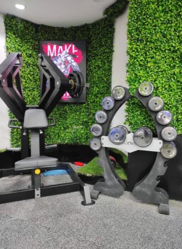 عکس باشگاه بدنسازی پاورهاوس