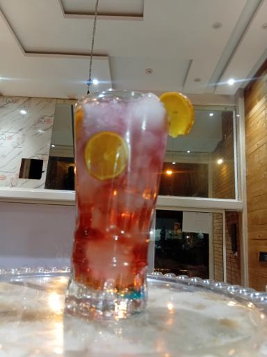 عکس کافه‌مون