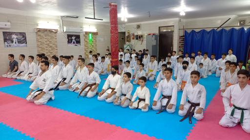 عکس باشگاه ورزشی یگانه