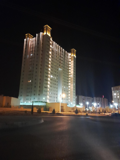 عکس برج‌های دوقلوی یاقوت