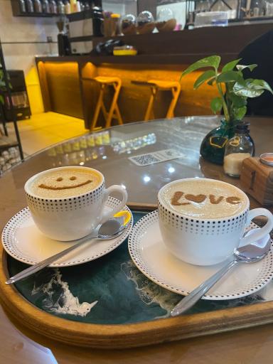 عکس کافه روژانو