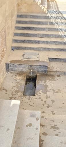 عکس چشمه آب معدنی تلخاب