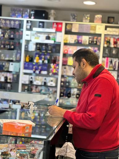 عکس گالری عطر ملکوتی