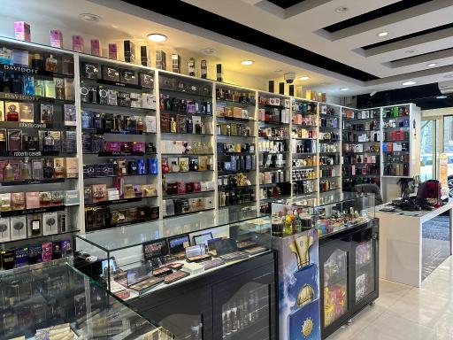 عکس گالری عطر ملکوتی