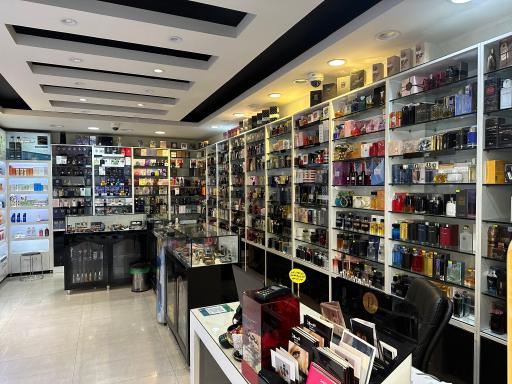 عکس گالری عطر ملکوتی