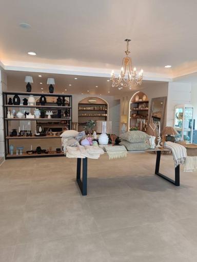 عکس فروشگاه پاپیون دکور