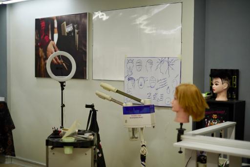 عکس آموزشگاه آرایشگری آقای بیست