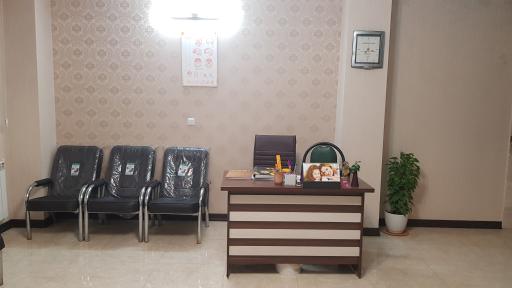 عکس گفتاردرمانی تبسم