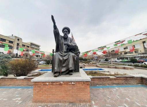 عکس تندیس شهید مدرس 