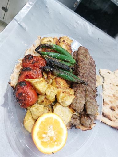 عکس کبابسرای پرتو