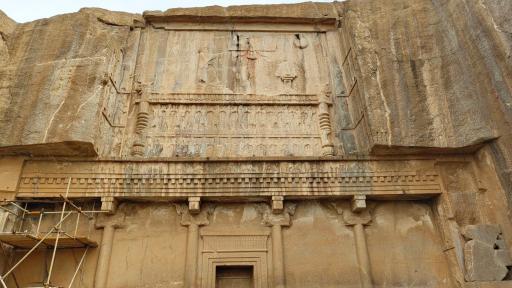 عکس آرامگاه اردشیر سوم