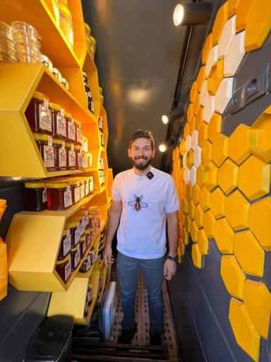 عکس فروشگاه عسل کاکو رضا 