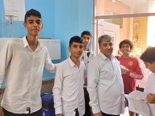 عکس دبیرستان پسرانه نمونه دولتی جامعه الصادق دوره اول
