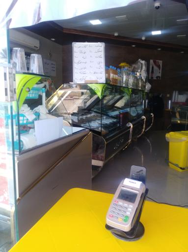 عکس کافه بستنی یاس