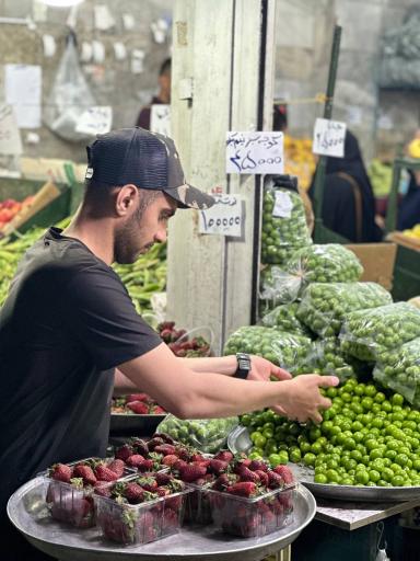 عکس میوه فروشی صداقت