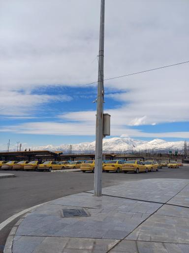 عکس پارکینگ تاکسی برون‌شهری 