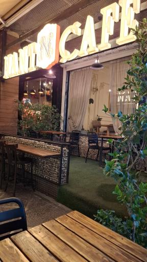 عکس کافه شکلات تلخ کافه نانت