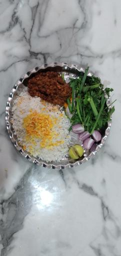 غذاخوری عزیز زاده