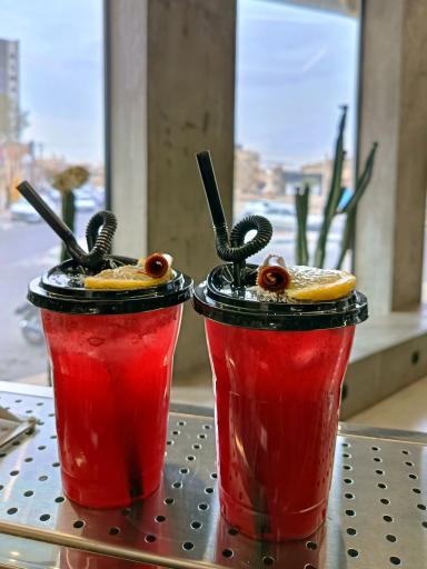 عکس کافه خاکستری