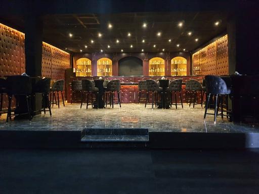 عکس رستوران پدر خوانده