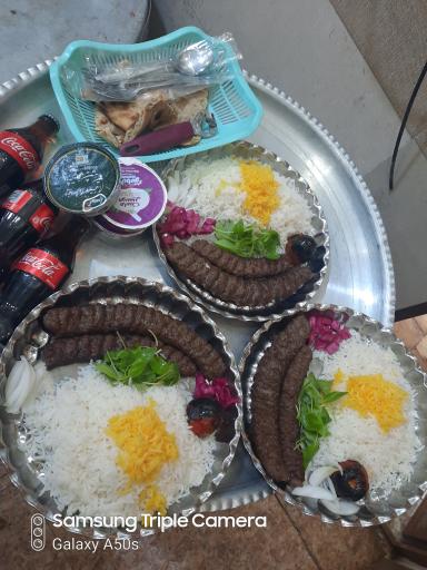 عکس رستوران سنتی باغ شمعدونی