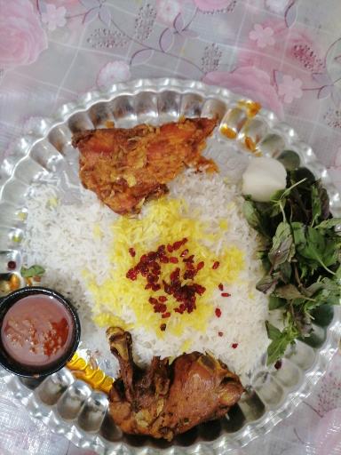 عکس رستوران سنتی باغ شمعدونی