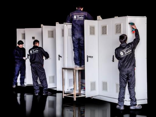 عکس شرکت مهندسی تکین تابلو لیان