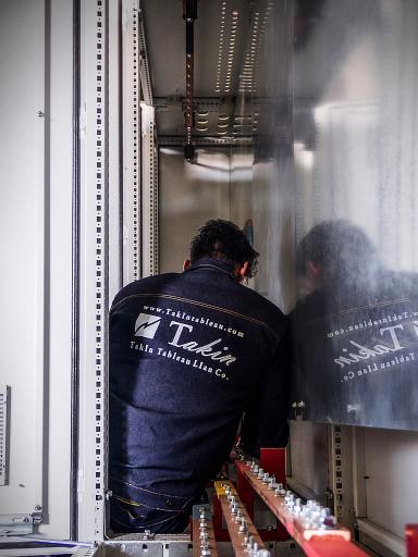 عکس شرکت مهندسی تکین تابلو لیان