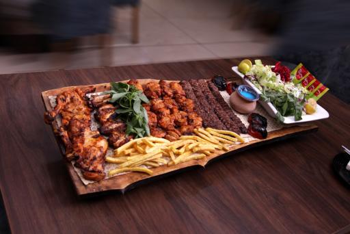 عکس رستوران یاور خان