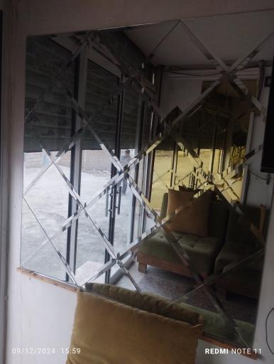 عکس صنایع شیشه وآینه عبداللهی