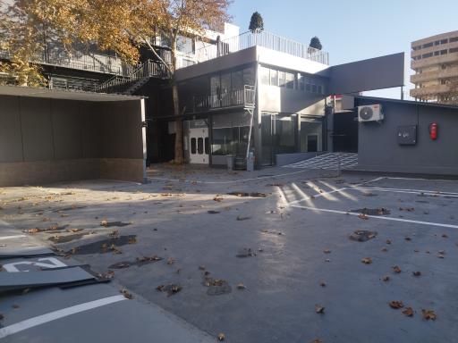 عکس نمایندگی کرمان موتور کرج (علی خسروانی)