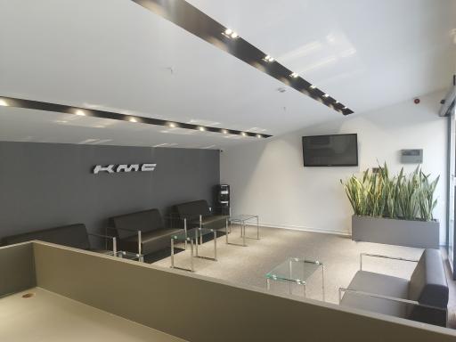 عکس نمایندگی کرمان موتور کرج (علی خسروانی)