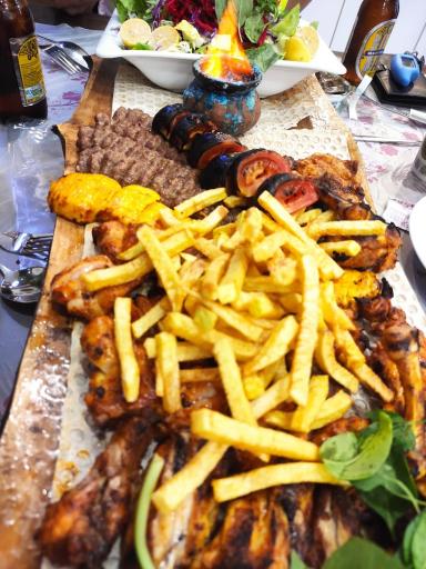 عکس رستوران یاور خان