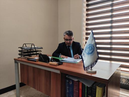 عکس دفتر وکالت کریم پورقلی